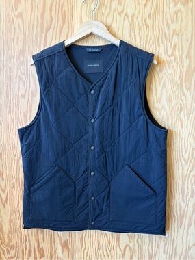 Wings + Horns Men’s Black Quilted Snap-Front Vest